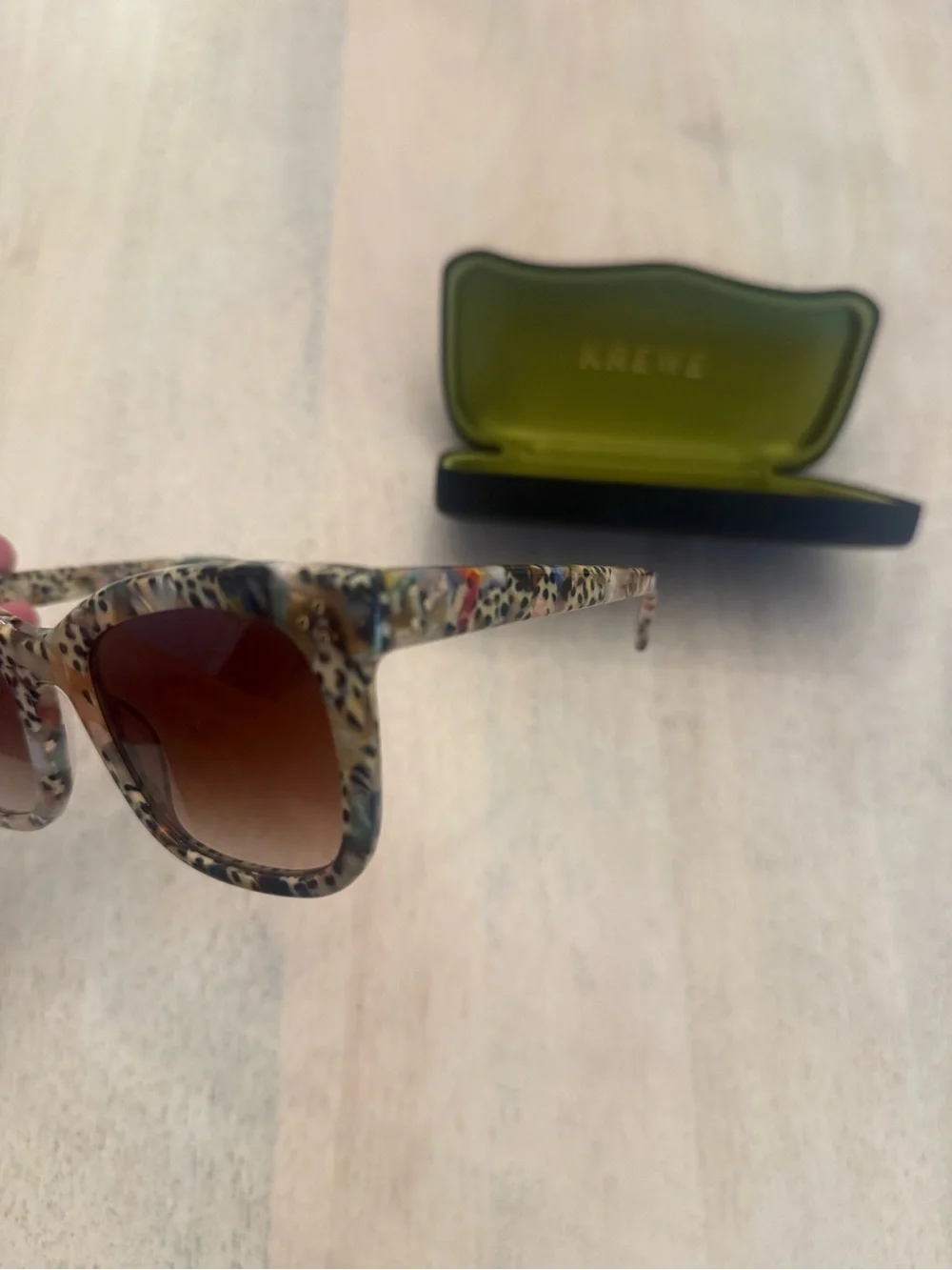 KREWE Adele Cat-Eye Sunglasses in Tortoiseshell and Brown Gradient
